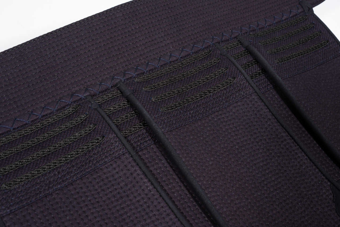 OUTLET #5 -*MADE IN JAPAN* - SEIRAN - Deluxe KendoStar HI NO MARU Series Hand Sewn Tare - L SIZE ONLY