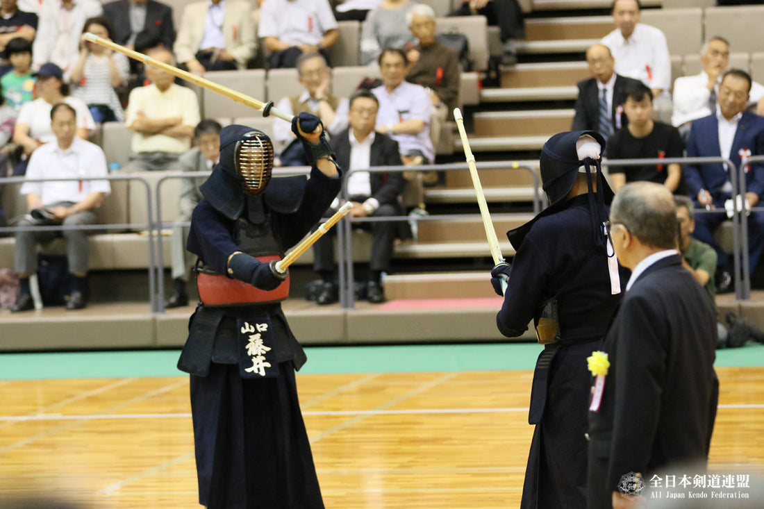 [CLASH OF TITANS] - Fujii Sensei's Nito Skills vs. International Budo University's Iwakiri Sensei!