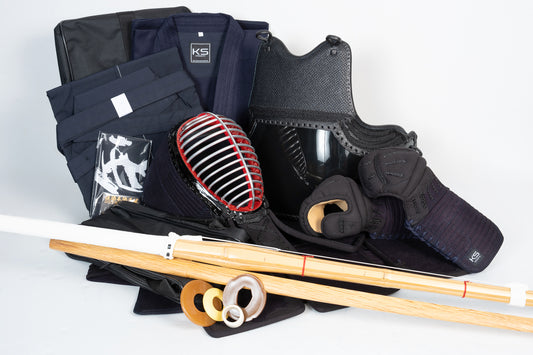 ULTIMATE KENDO BEGINNER START UP VALUE SET - Bogu Set, Uniform Set, Shinai, Bokken & Carry Bags!