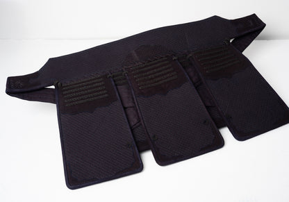 OUTLET #3 : *60% OFF* DIAMOND X - Premium Tezashi-style KendoStar Bogu Set