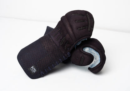 OUTLET #3 : *60% OFF* DIAMOND X - Premium Tezashi-style KendoStar Bogu Set