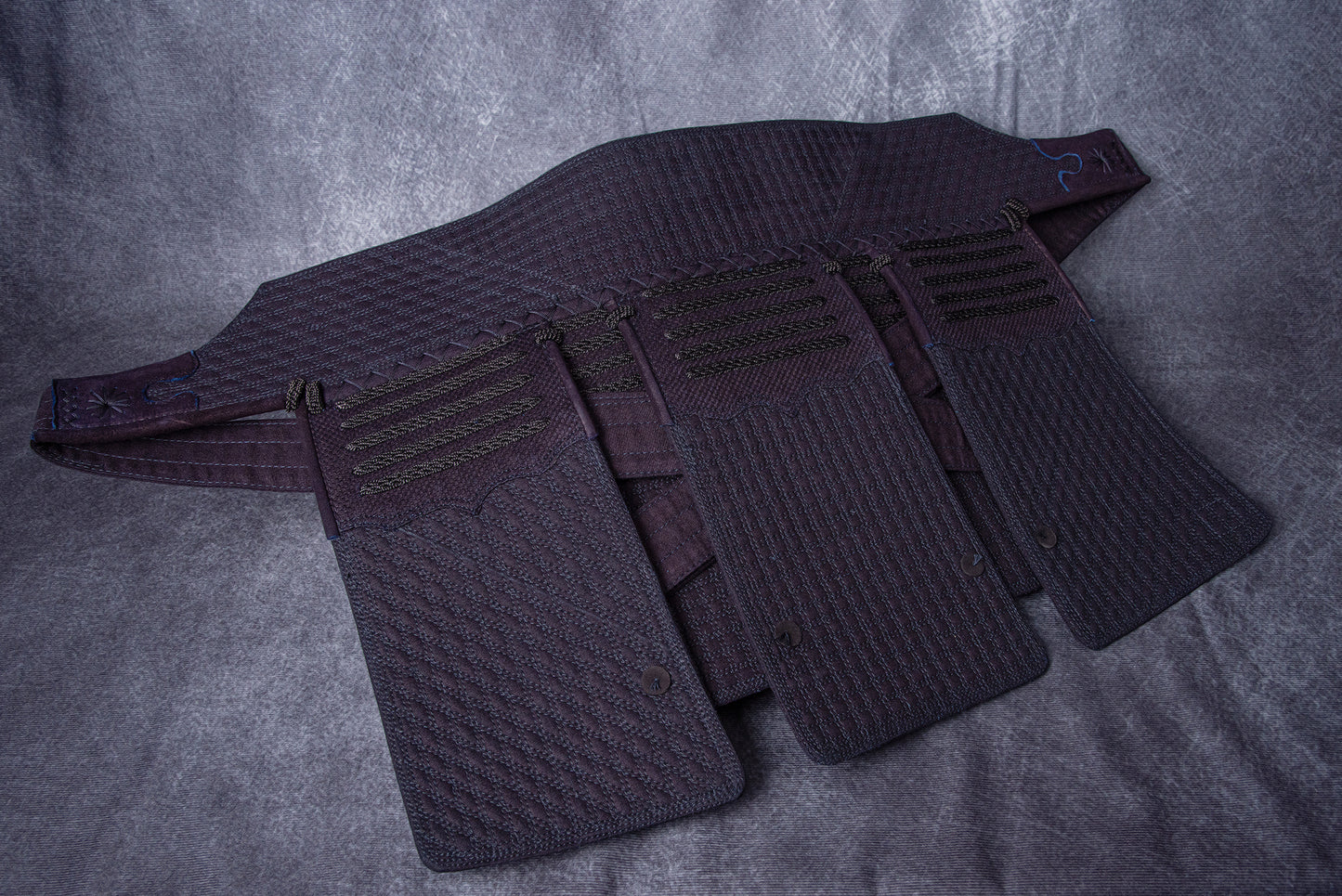 [EXTRA 15% OFF AT CHECKOUT] - - 'KAMUI UMBRA’ Premium Double-Cross-Pitch KendoStar Bogu Set